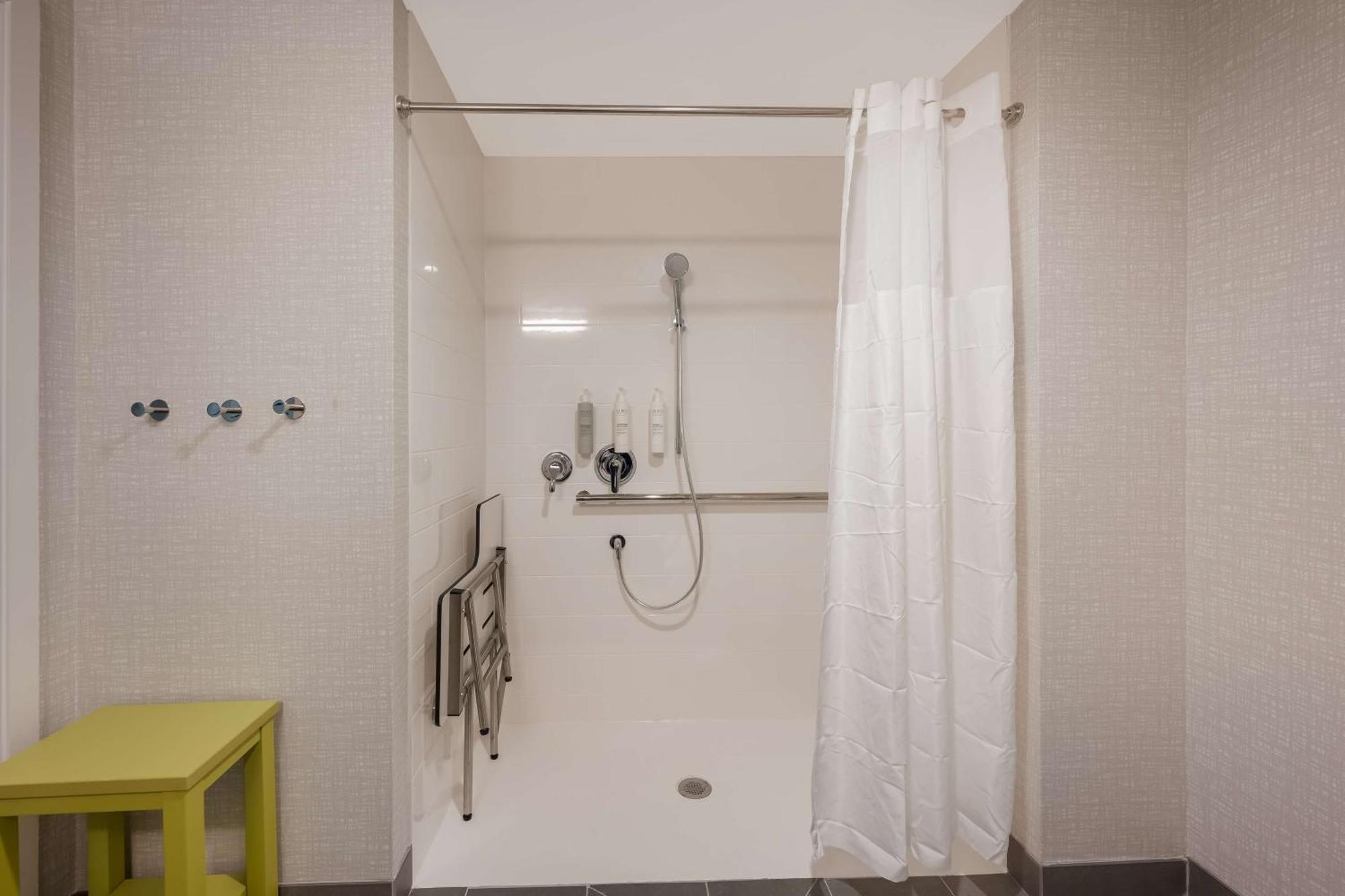 Hampton Inn By Hilton Detroit Southfield Buitenkant foto